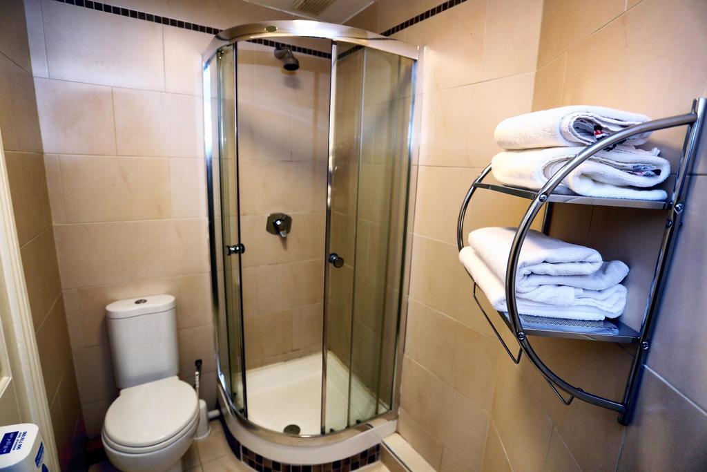 Sean Og'S Accomodation Tralee Oda fotoğraf